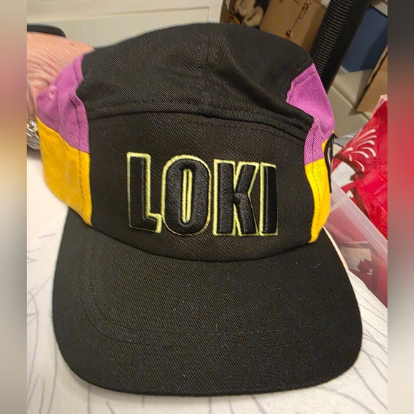 Disney's Marvel LOKI Baseball Cap - NWT - Picture 2 of 9